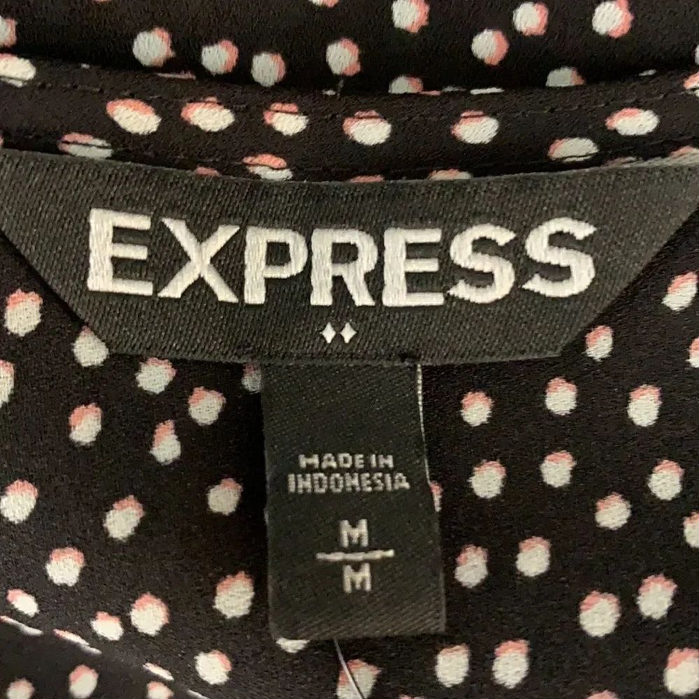Express Medium 100% Polyester Long Tunic Top - Picture 9 of 11